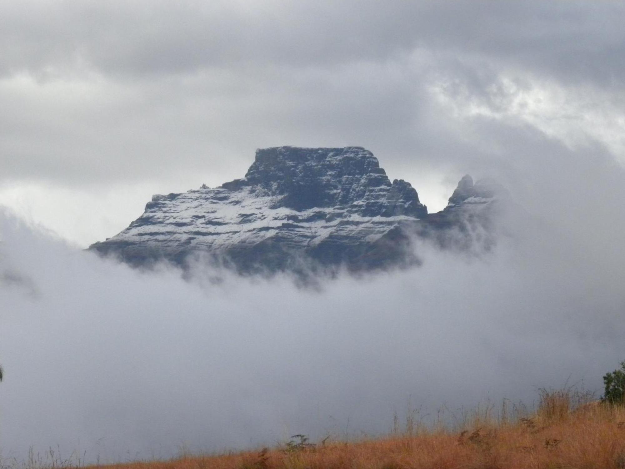 BergviewMisty Peaks Cloudlands别墅 外观 照片